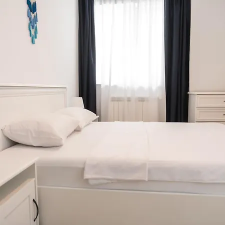 Relaxing By The Sea Mamaia Nord Apartment *